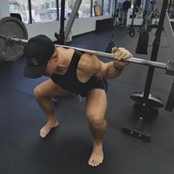 Meet your Posher, Gio - Picture 6 of 15